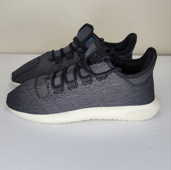 ADIDAS ORIGINALS TUBULAR SHADAW WOMEN'S RUNNING SHOES CQ2460 BLCK/WHITE Size 8 - Picture 1 of 7